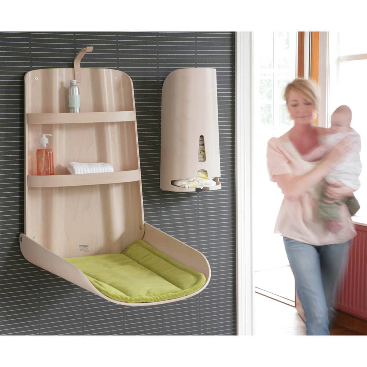 byBO® design Nathi zidna prematalica Natur otvorena sa držačem pelena - BabyLaura